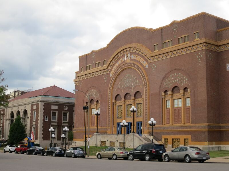 ملف:Moolah Temple.jpg