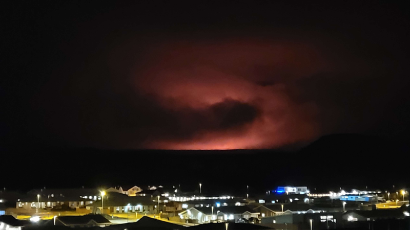 ملف:صورة لبركان آيسلندا، 19 مارس 2021.png