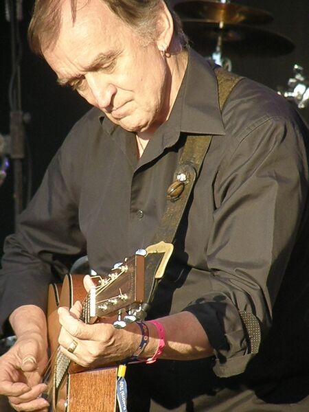 ملف:Martin Carthy.JPG