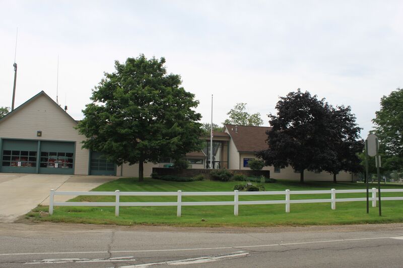 ملف:Salem Township Hall.JPG
