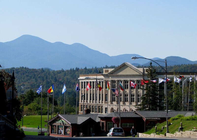 ملف:Lake Placid High School.jpg