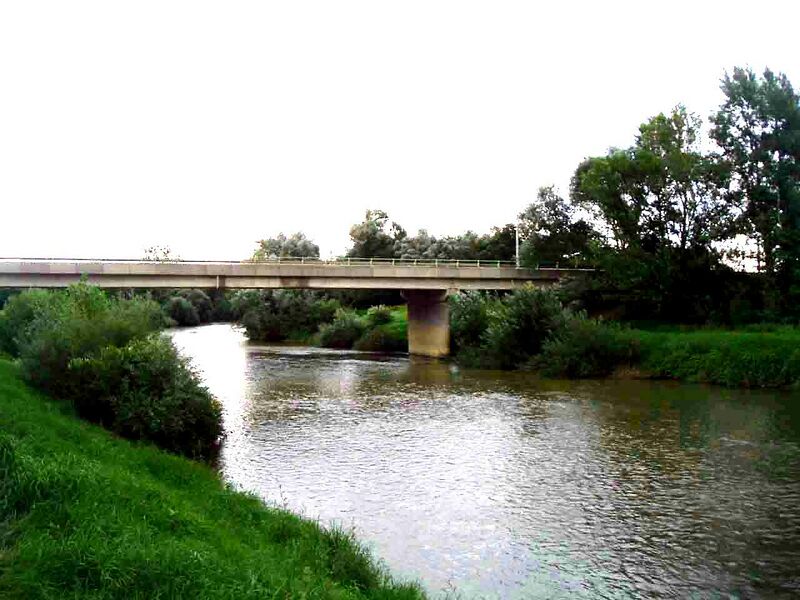 ملف:Rum hídv.jpg