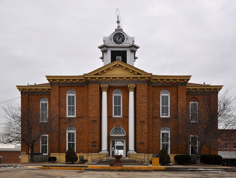 ملف:Stoddard County Courthouse, Missouri.JPG