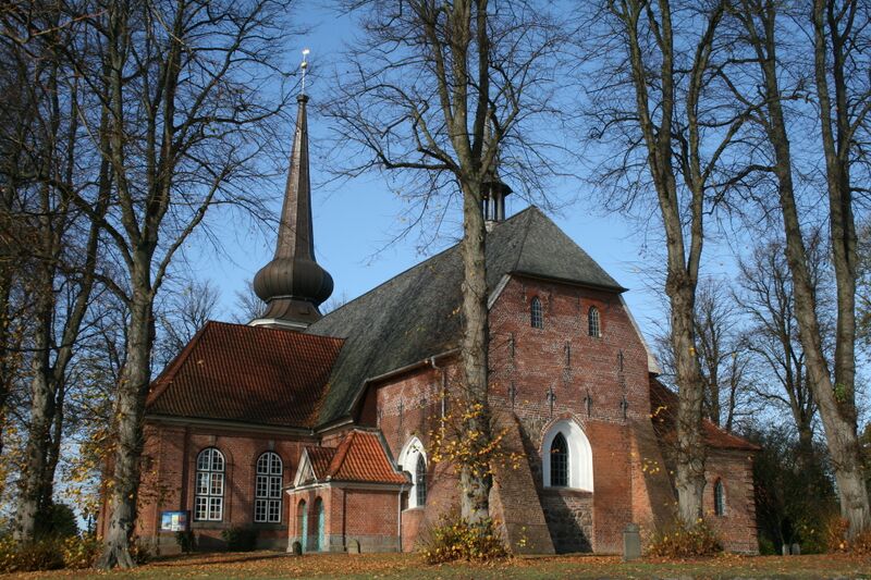 ملف:Katharinenkirche Probsteierhagen.jpg