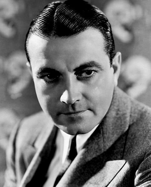 ملف:Richard Barthelmess - publicity.JPG