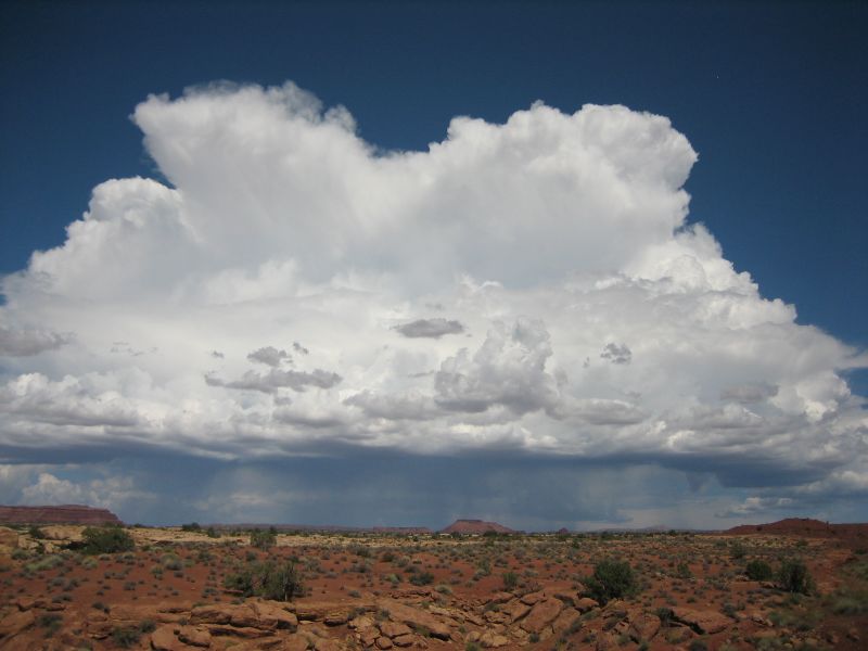 ملف:CloudOverUtah.jpg