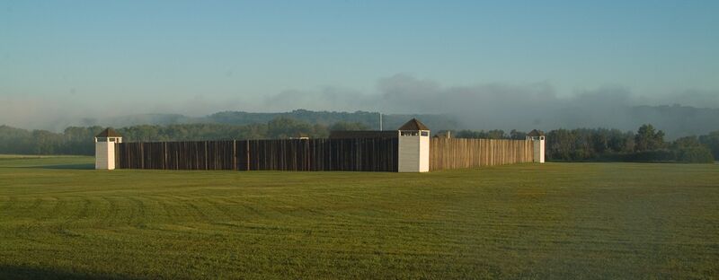 ملف:DC2 Stills-050807-043.jpg