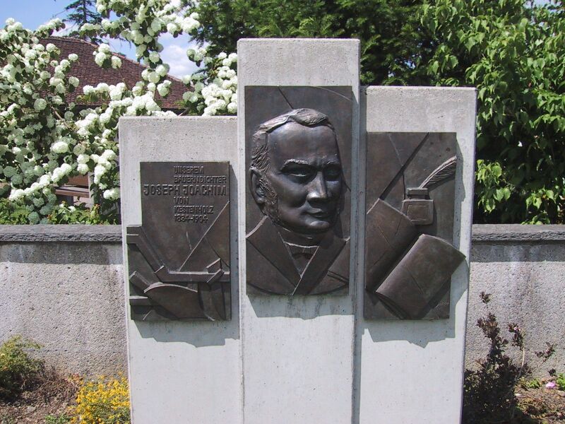 ملف:JosefJoachimDenkmal.JPG