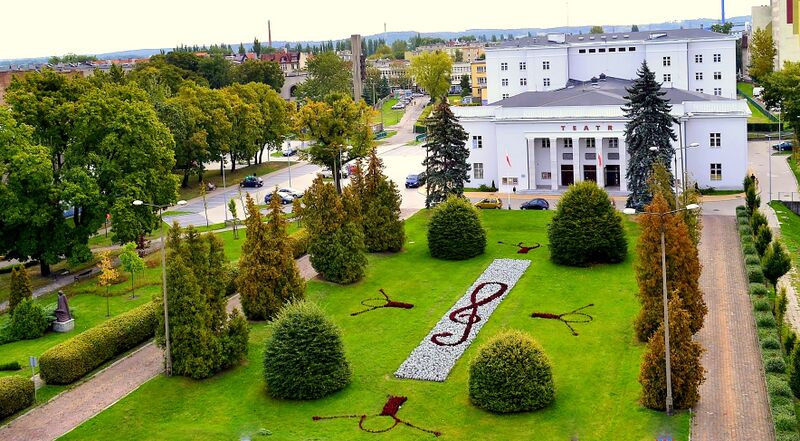 ملف:Teatr Grudziądz.JPG