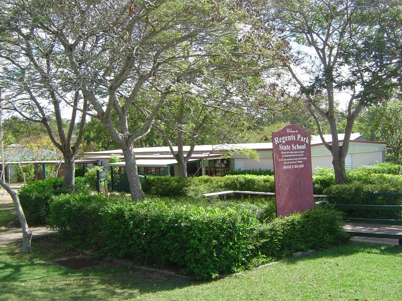ملف:Regents Park State School.JPG