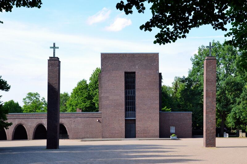 ملف:Südwestfriedhof Essen1.jpg
