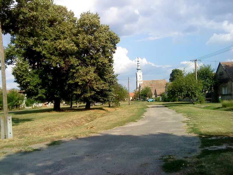 ملف:Rádfalva református templom.jpg