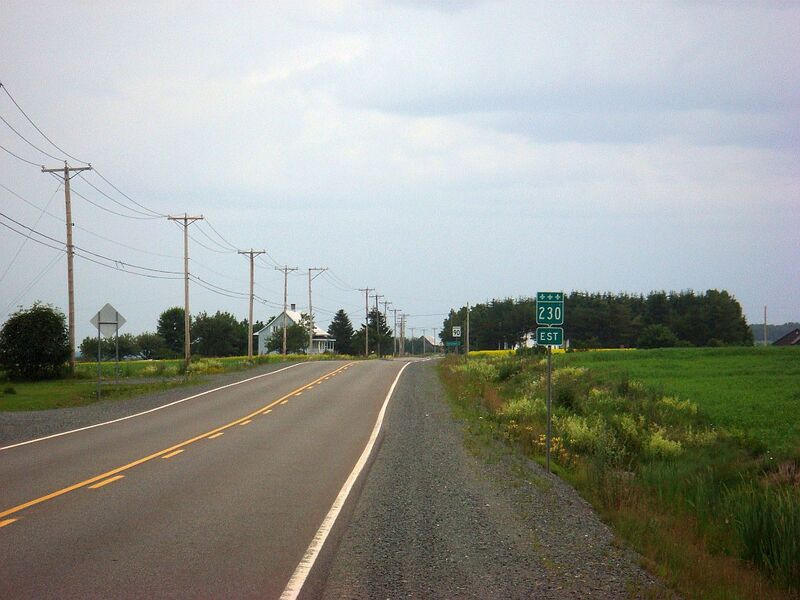 ملف:Route 230 (St-Pascal).jpg