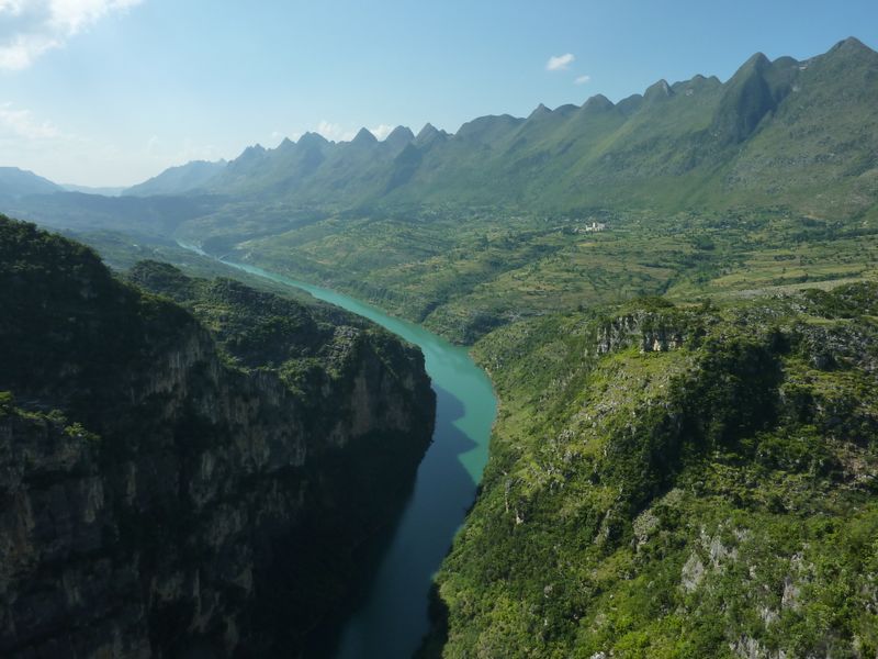 ملف:Beipanjiang Suspension Road Bridge-4.jpg