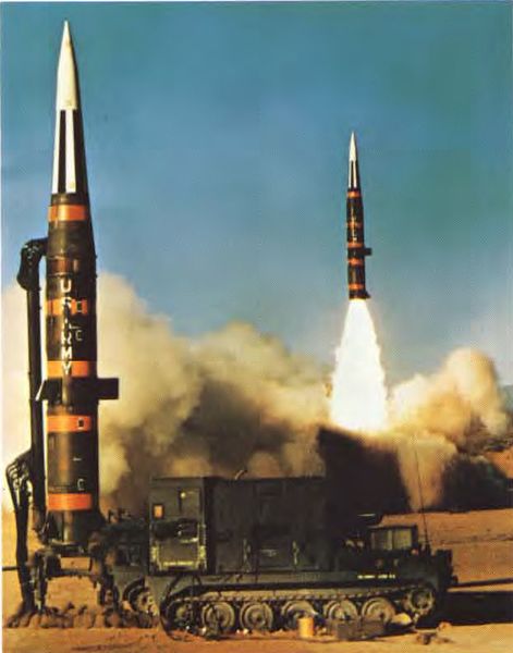 ملف:Pershing 1 Launch.jpg