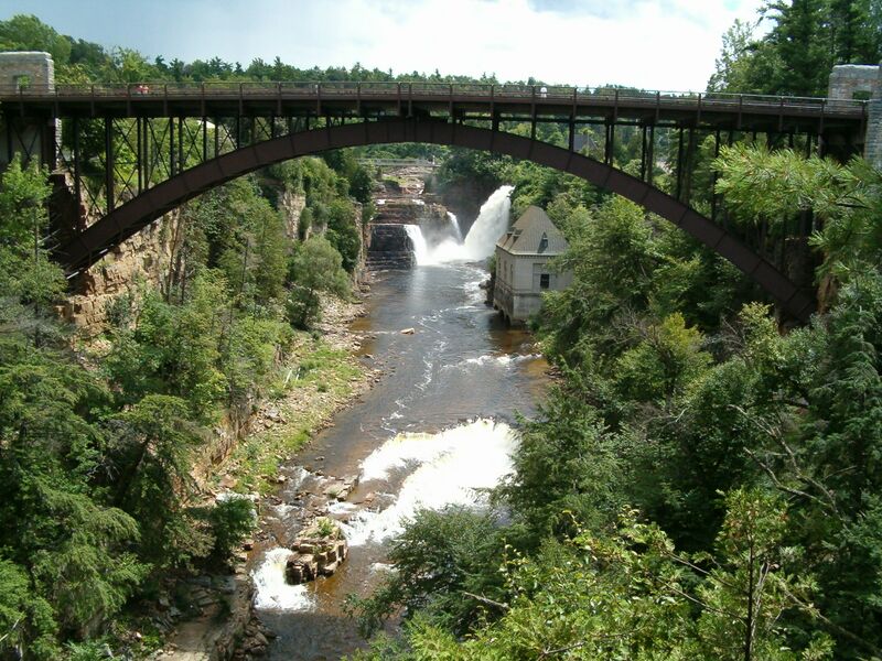 ملف:Ausable river.jpg