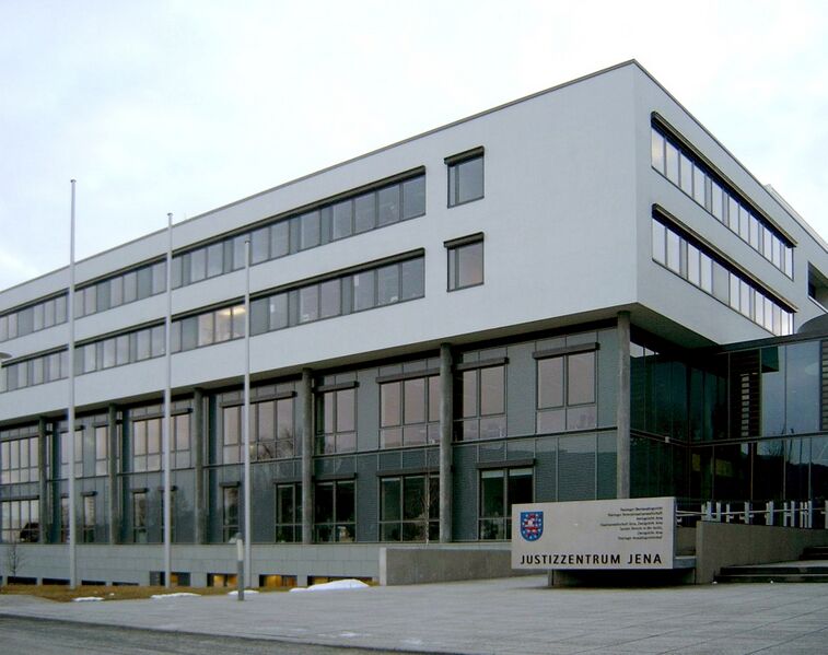 ملف:Jena-Justiz-Zentrum-2.JPG