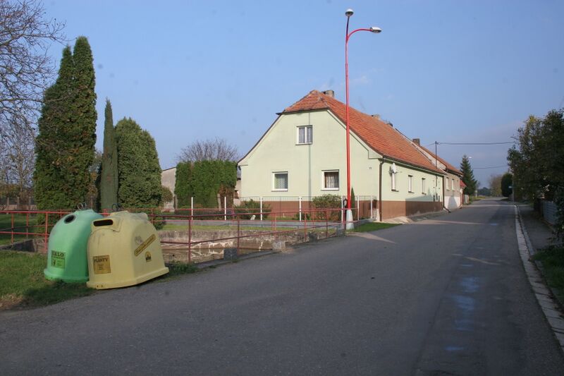 ملف:Franclina čp. 11.JPG