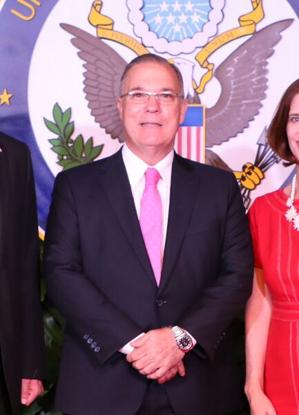 ملف:José Luis Fábrega (cropped).jpg