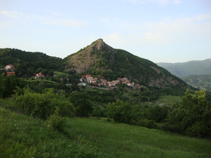 ملف:Roccaforte Ligure.JPG