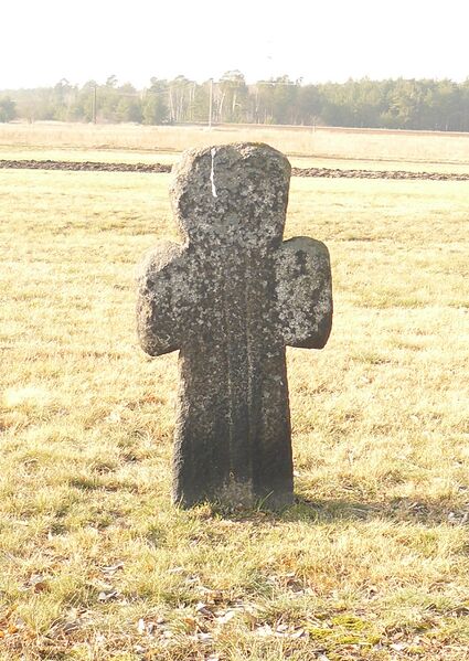 ملف:Drehna - Steinkreuz.jpg