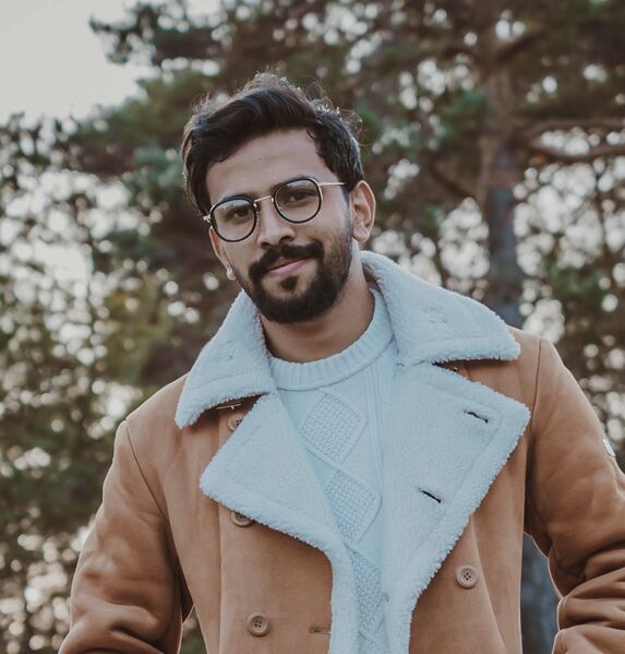 ملف:Kohulan Rajan.jpg