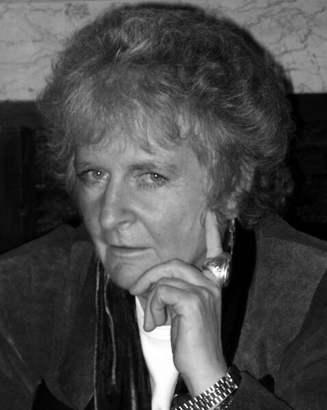 ملف:Maggi Hambling 2006.jpg