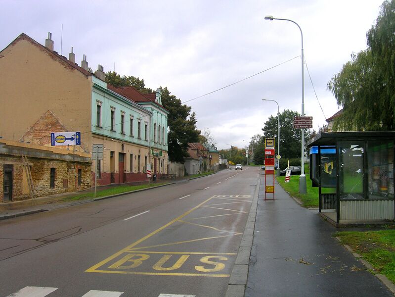 ملف:Staré sq, Prague Ruzyně.jpg