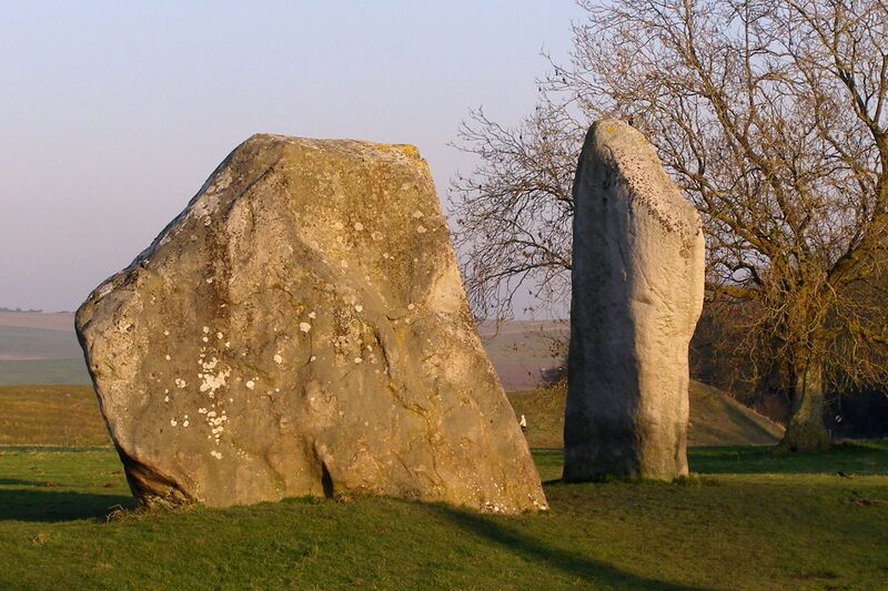 ملف:The cove avebury 01.jpg