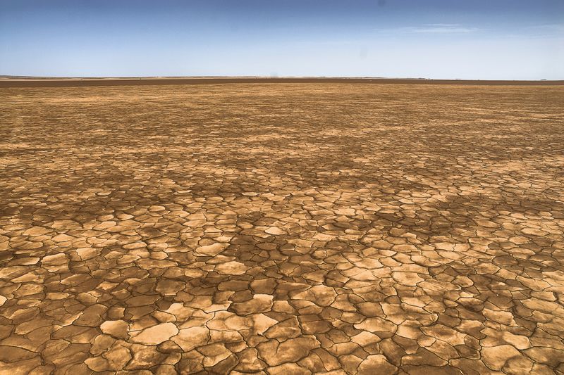 ملف:Al-Rweished Desert, Jordan.jpg