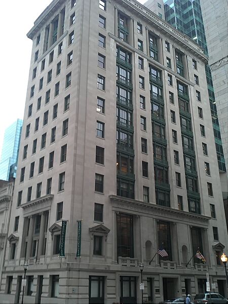 ملف:Garrett Building 2012-09-29 21-37-59.jpg