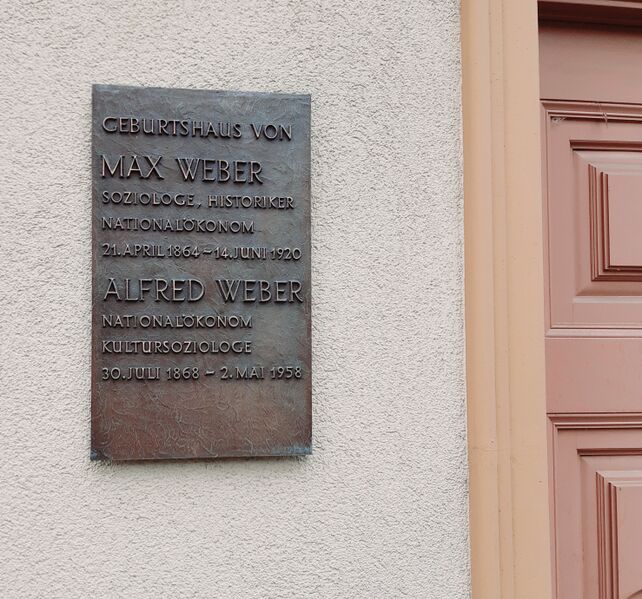 ملف:Juri-Gagarin-Ring 10.jpg