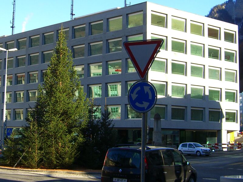 ملف:Chur Stadtverwaltung.jpg