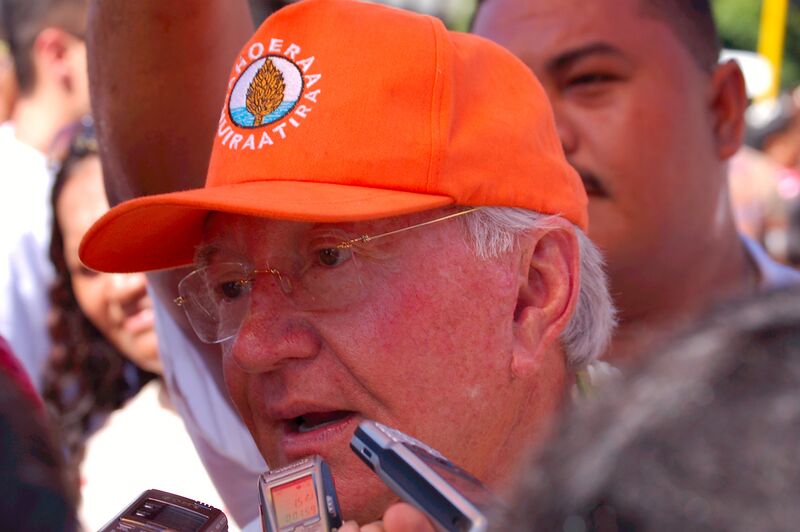 ملف:Gaston Flosse.JPG