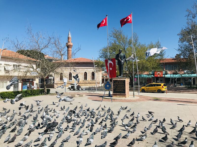 ملف:Town center of Gömeç.jpg