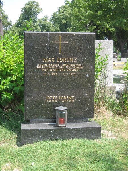 ملف:MaxLorenzgrave.jpg