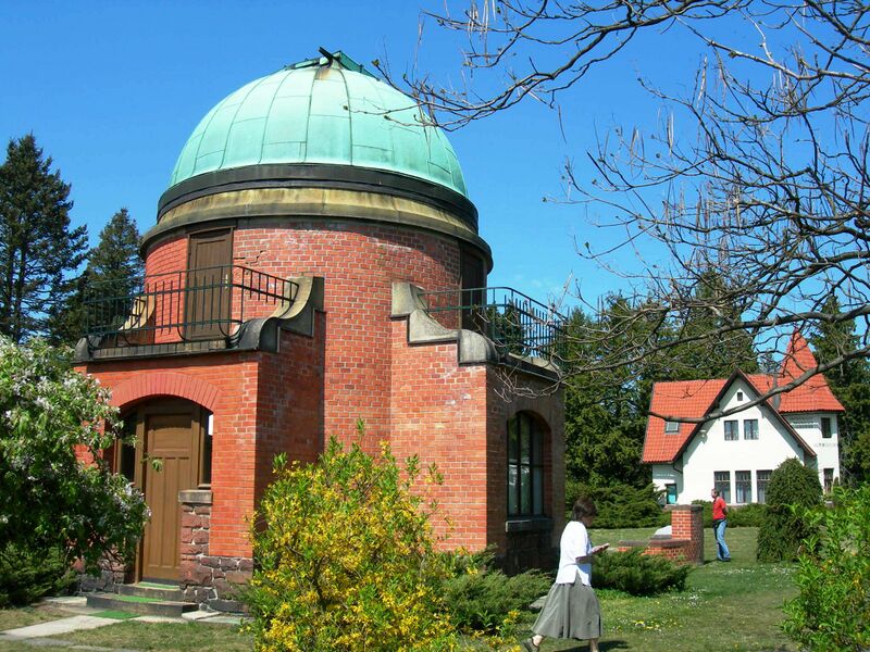 ملف:Ondřejov Astron Observ DSCN0564.JPG