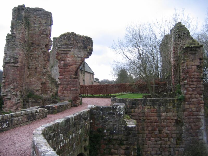 ملف:RoslinCastle1.JPG