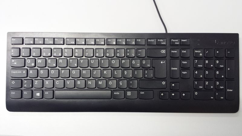 ملف:Turkish Q computer keyboard.jpg