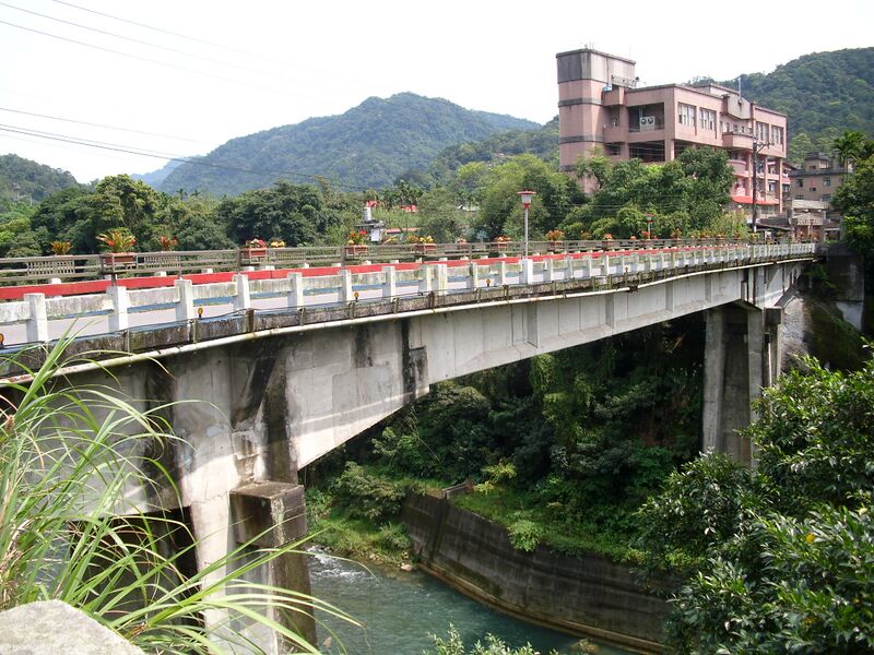ملف:新北市石碇區楓林橋2.JPG