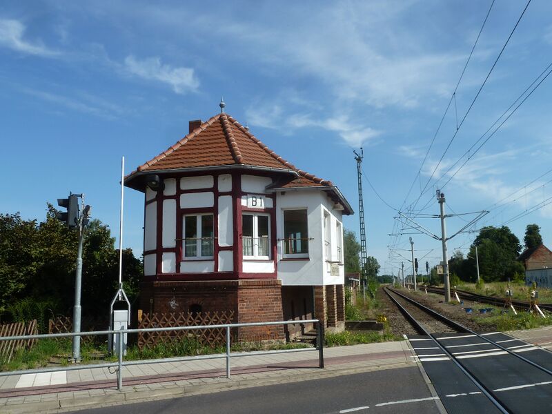 ملف:BfTangerhütteStellwerk.jpg