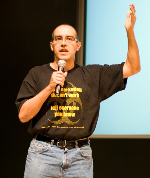 ملف:Dave McClure 2007.jpg