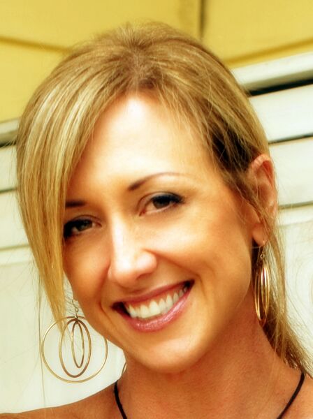 ملف:Jenna McCarthy.jpg