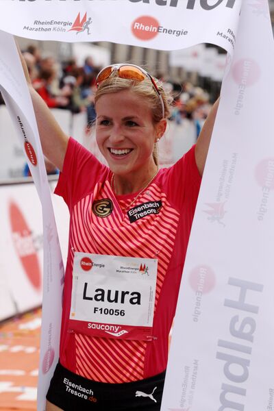 ملف:Laura Hottenrott Köln Marathon.jpg