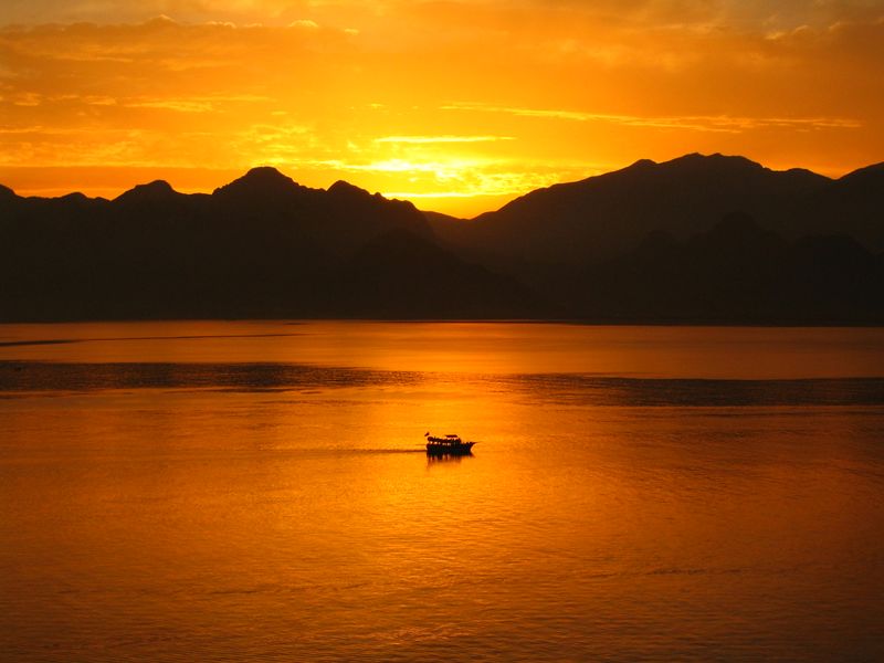 ملف:AntalyaSunset.JPG