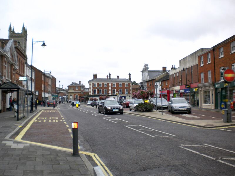 ملف:Dereham market place.JPG