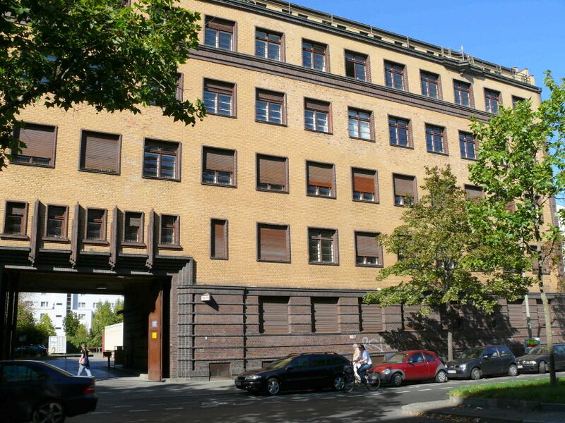 ملف:Gesundbrunnen Groterjan-Brauerei.jpg