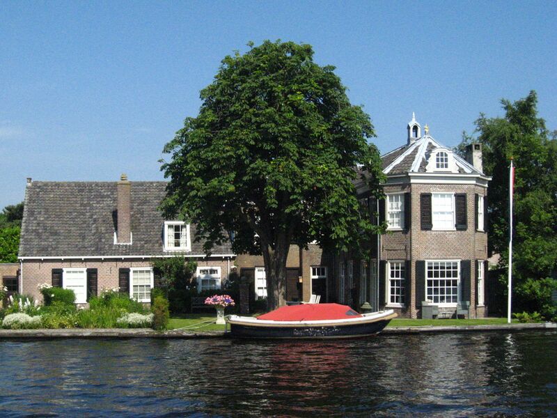 ملف:Huis Middendorp, Warmond.JPG