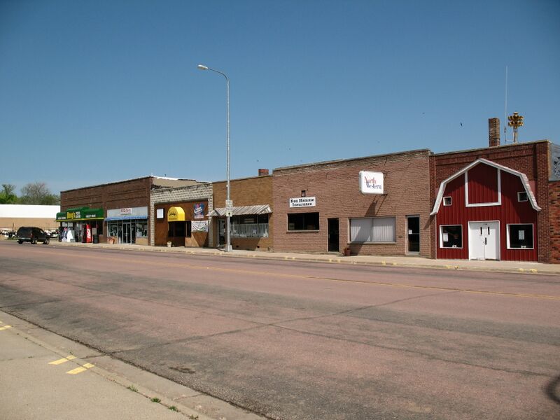 ملف:Springfield SD Main Street.jpg