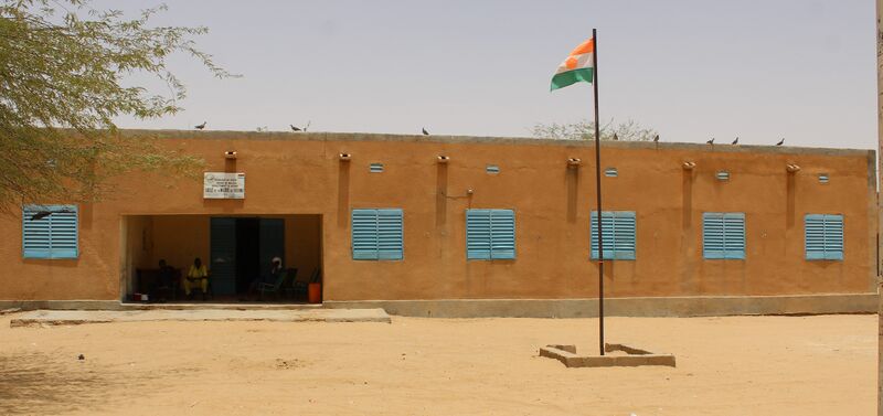 ملف:Mairie de Bermo.jpg